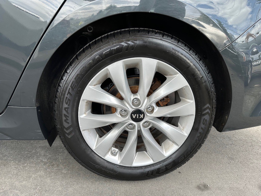 2016 Kia Optima Image 18