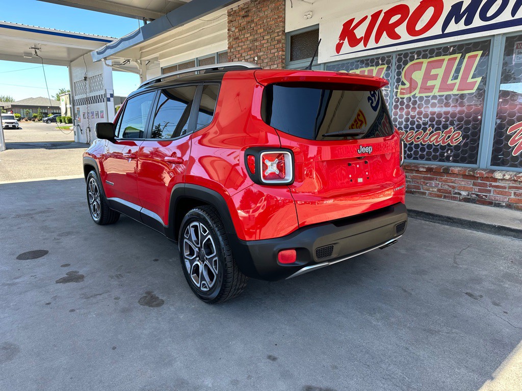 2015 Jeep Renegade Image 4