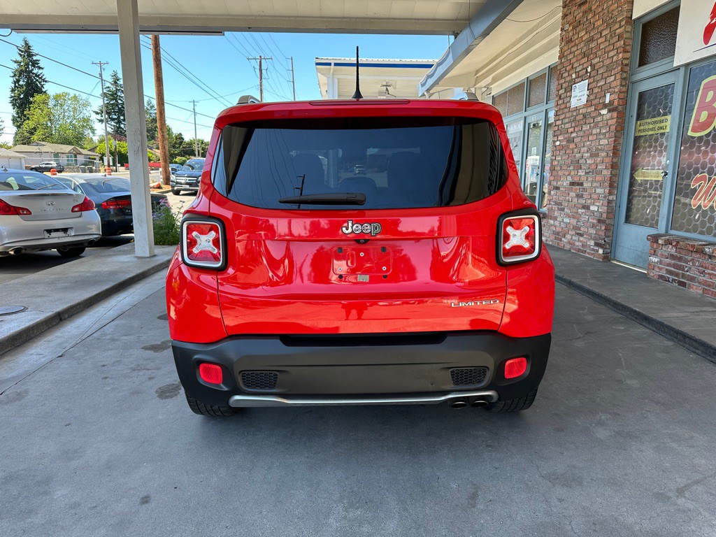 2015 Jeep Renegade Image 5