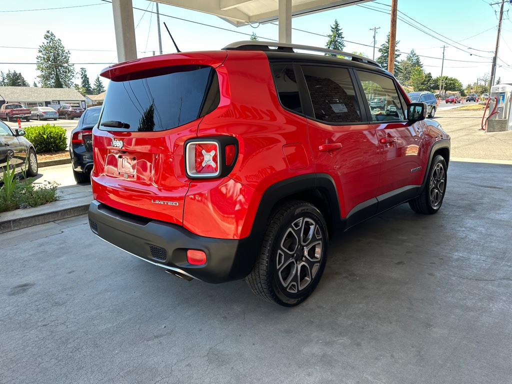 2015 Jeep Renegade Image 6