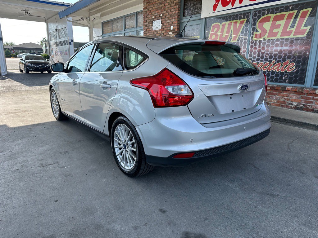 2014 Ford Focus Image 4