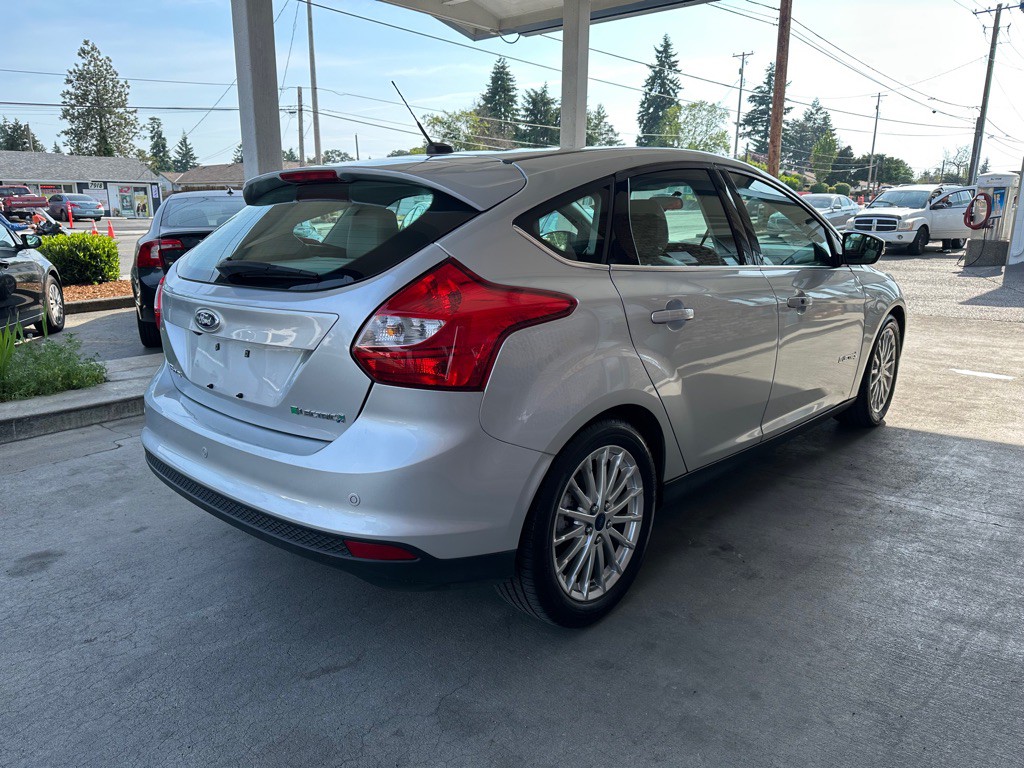 2014 Ford Focus Image 6