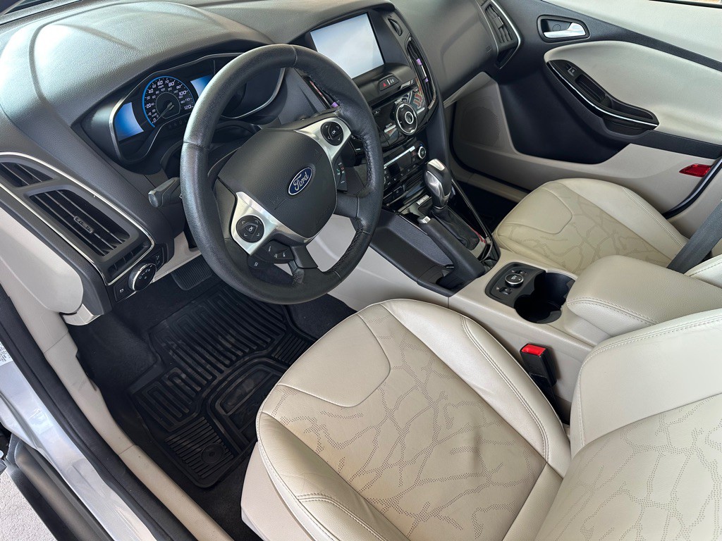 2014 Ford Focus Image 8