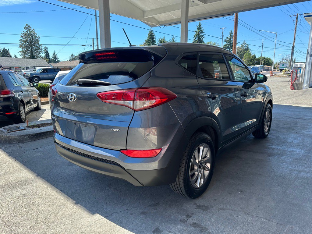 2016 Hyundai Tucson Image 6