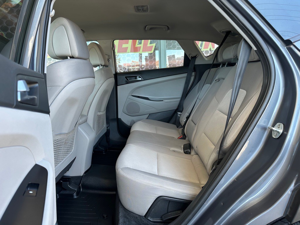 2016 Hyundai Tucson Image 9