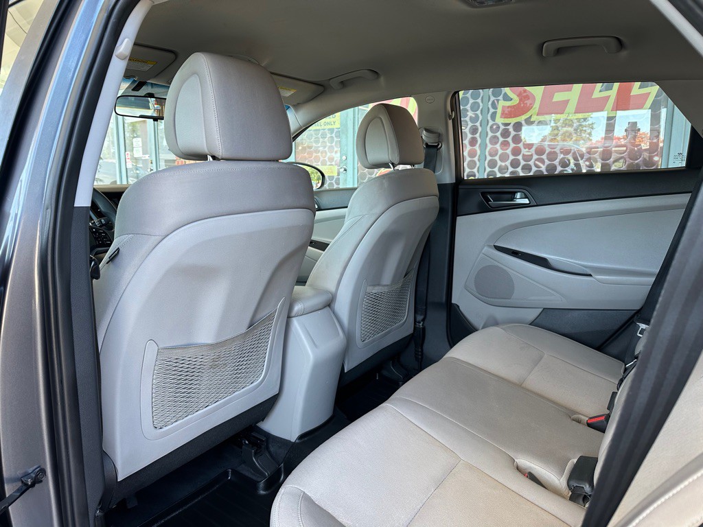 2016 Hyundai Tucson Image 10
