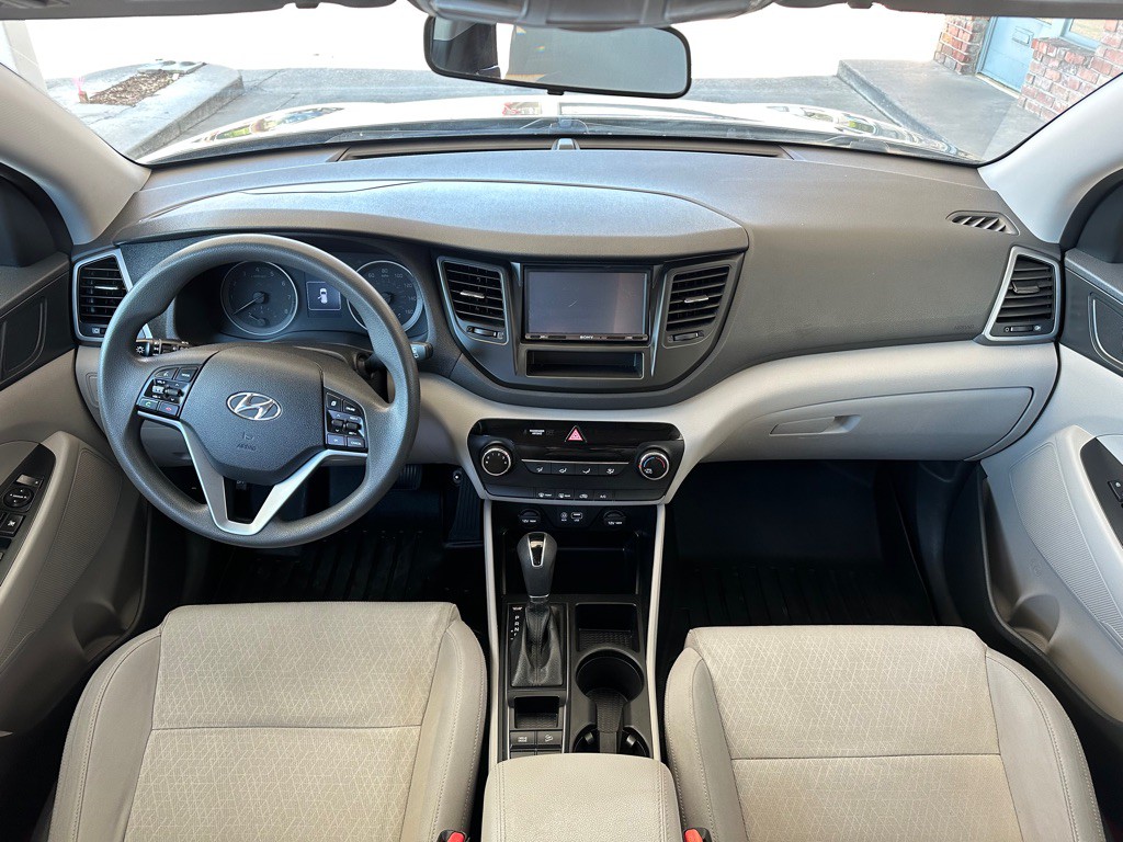 2016 Hyundai Tucson Image 11