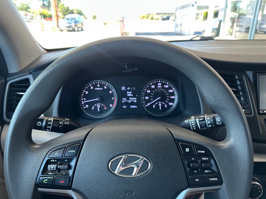 2016 Hyundai Tucson Image 17