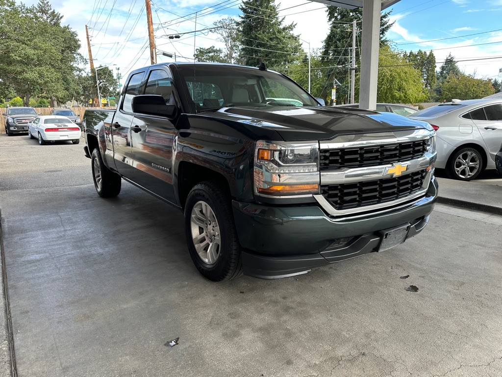 2017 Chevrolet Silverado 1500 Image 3