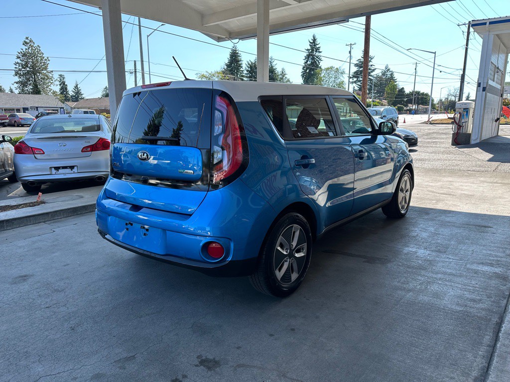 2017 Kia Soul Image 6