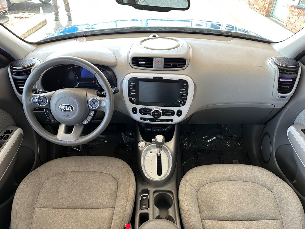 2017 Kia Soul Image 11