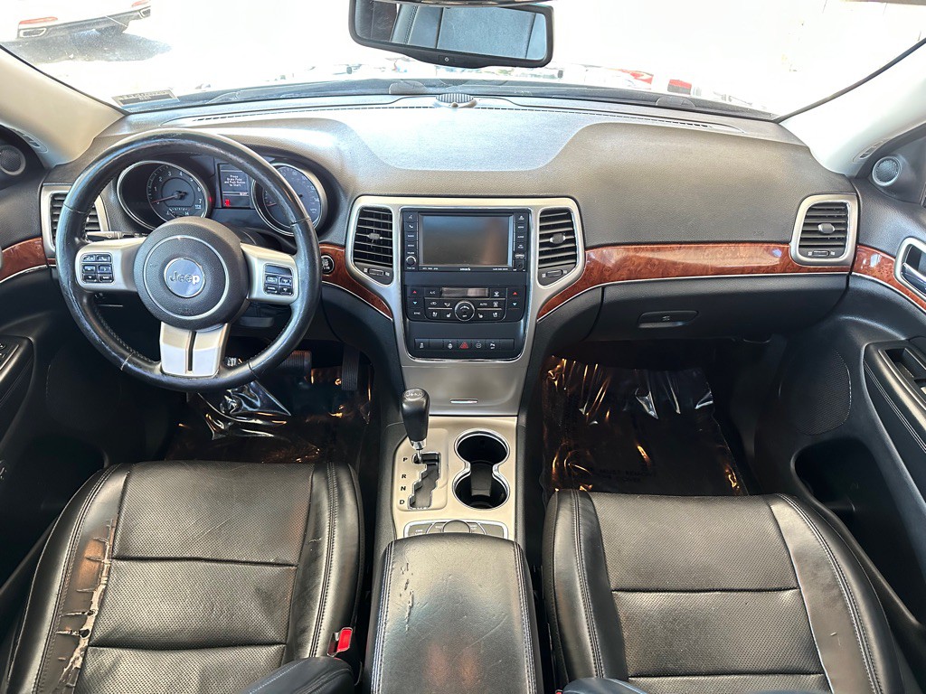 2011 Jeep Grand Cherokee Image 11