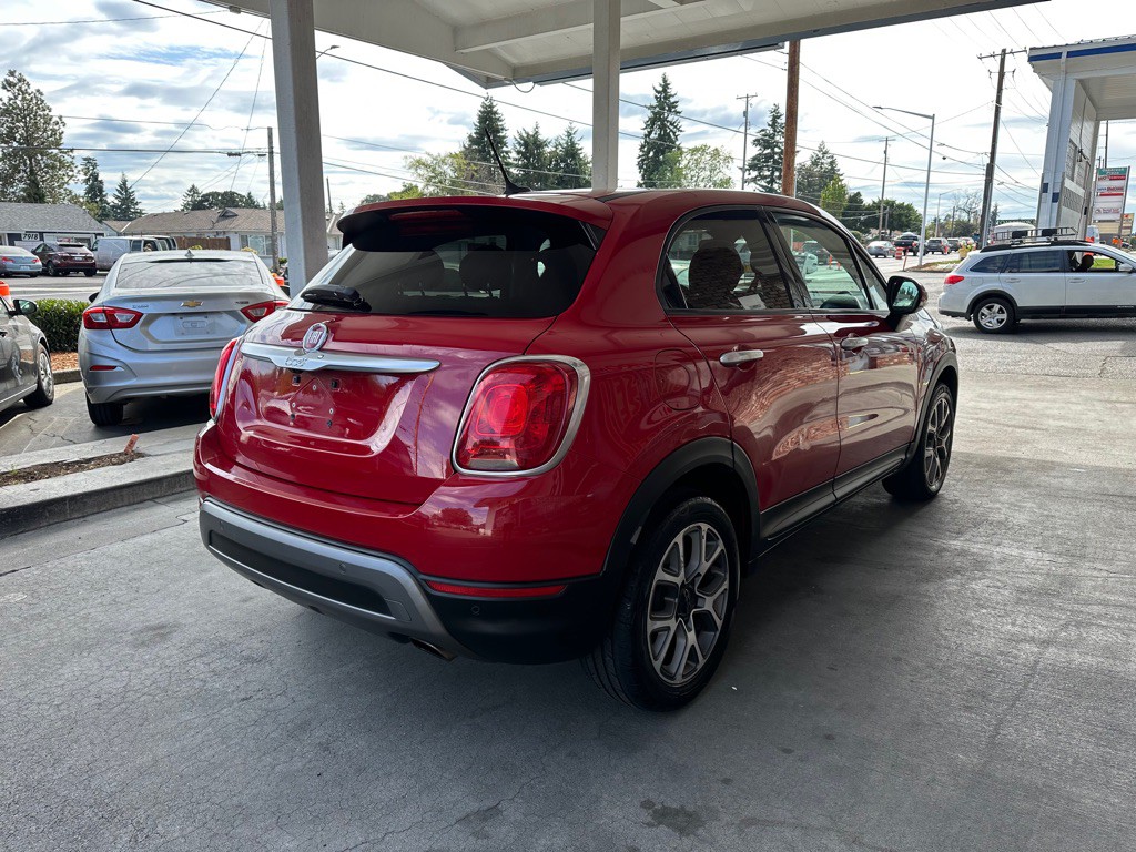 2016 FIAT 500 Image 6