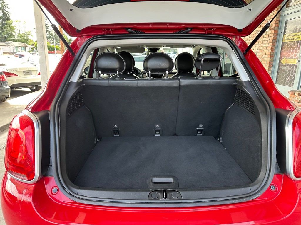 2016 FIAT 500 Image 13