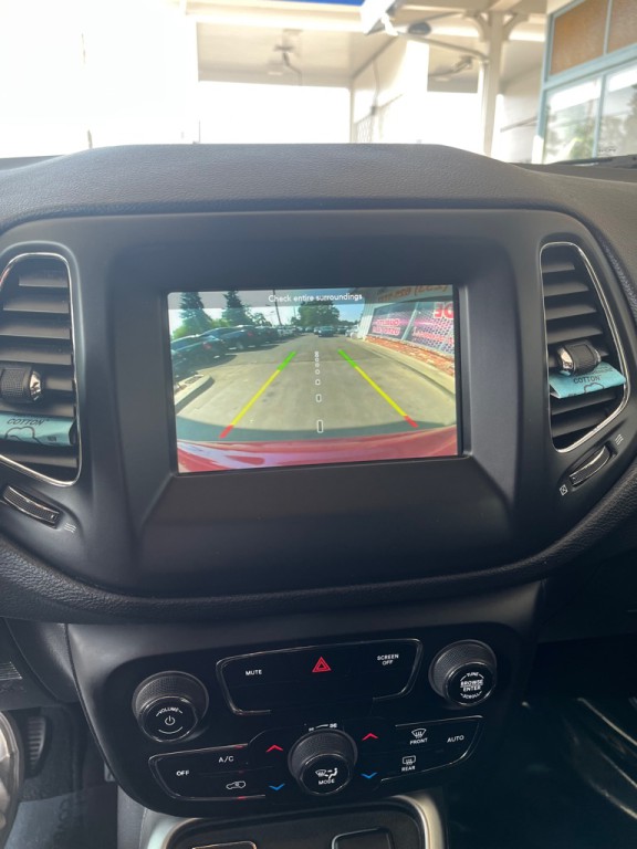 2019 Jeep Compass Image 13