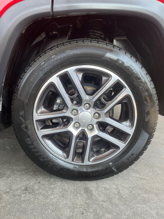 2019 Jeep Compass Image 16