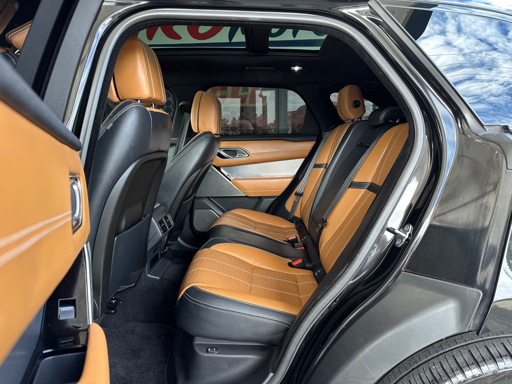 2018 Land Rover Range Rover Image 9