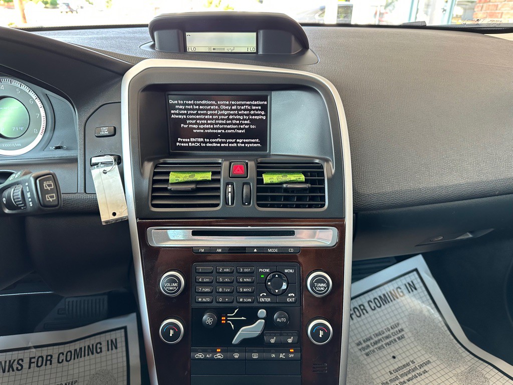 2011 Volvo XC60 Image 14