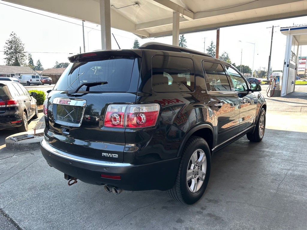 2008 GMC Acadia Image 6