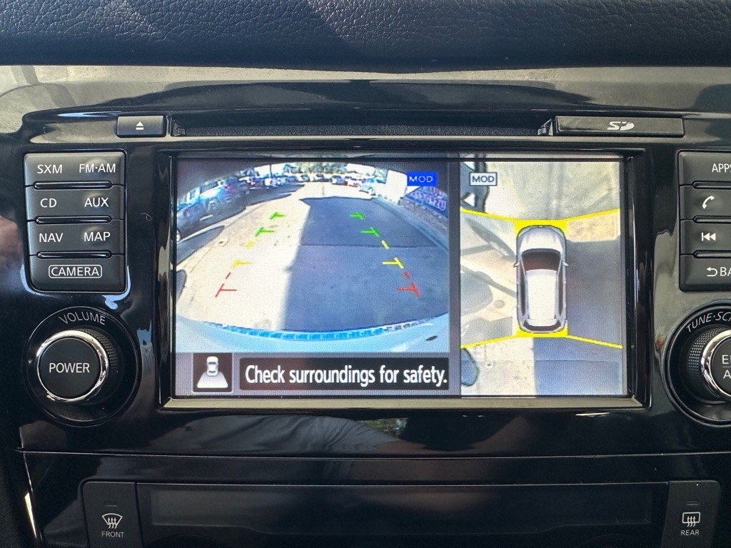 2016 Nissan Rogue Image 15