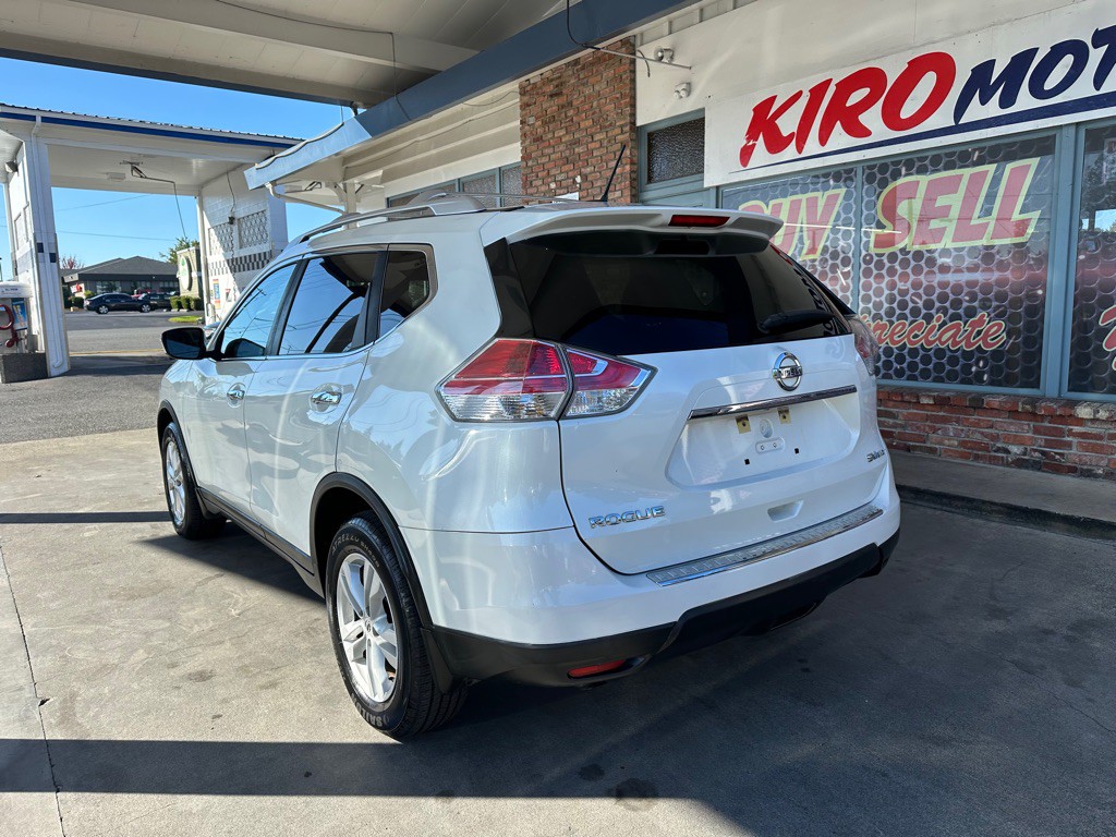 2016 Nissan Rogue Image 4