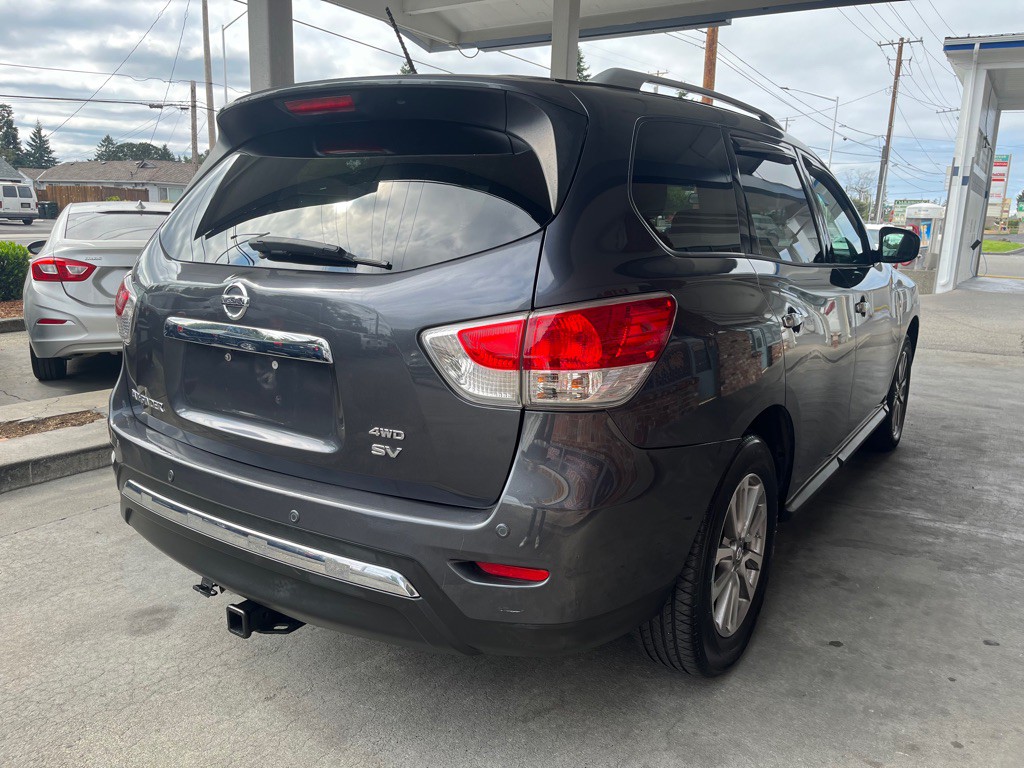 2014 Nissan Pathfinder Image 4
