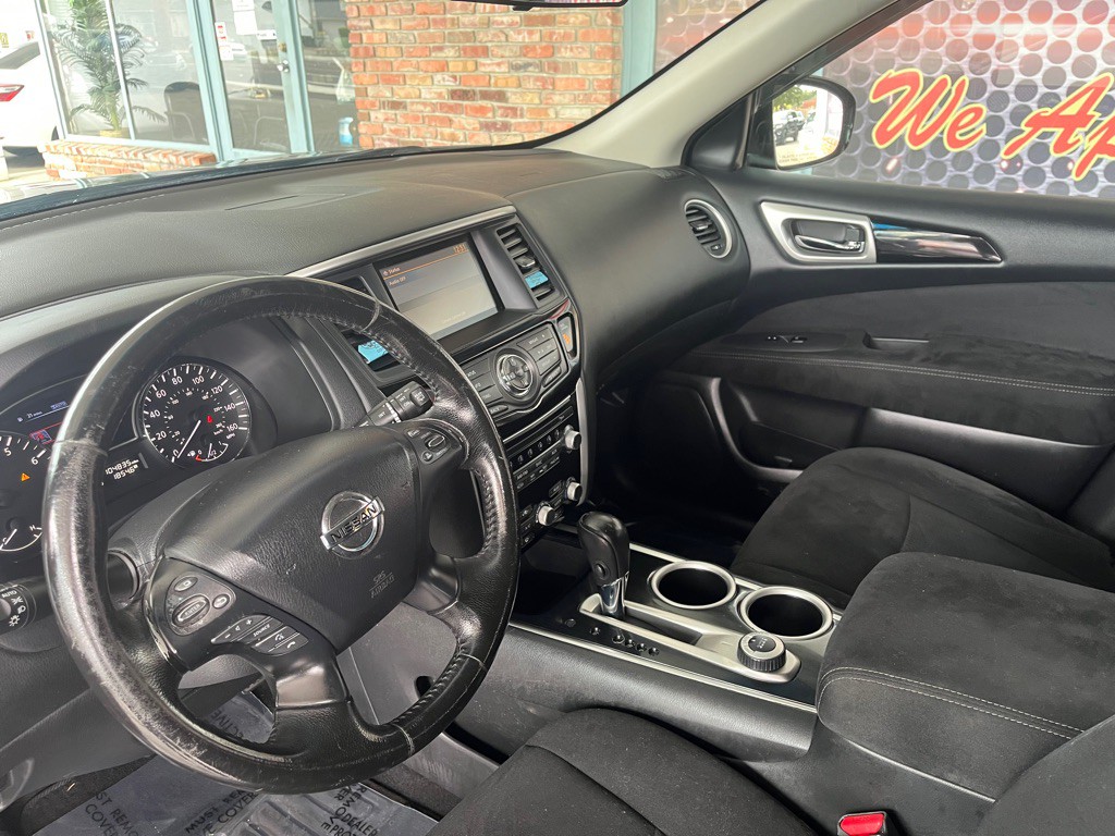 2014 Nissan Pathfinder Image 8