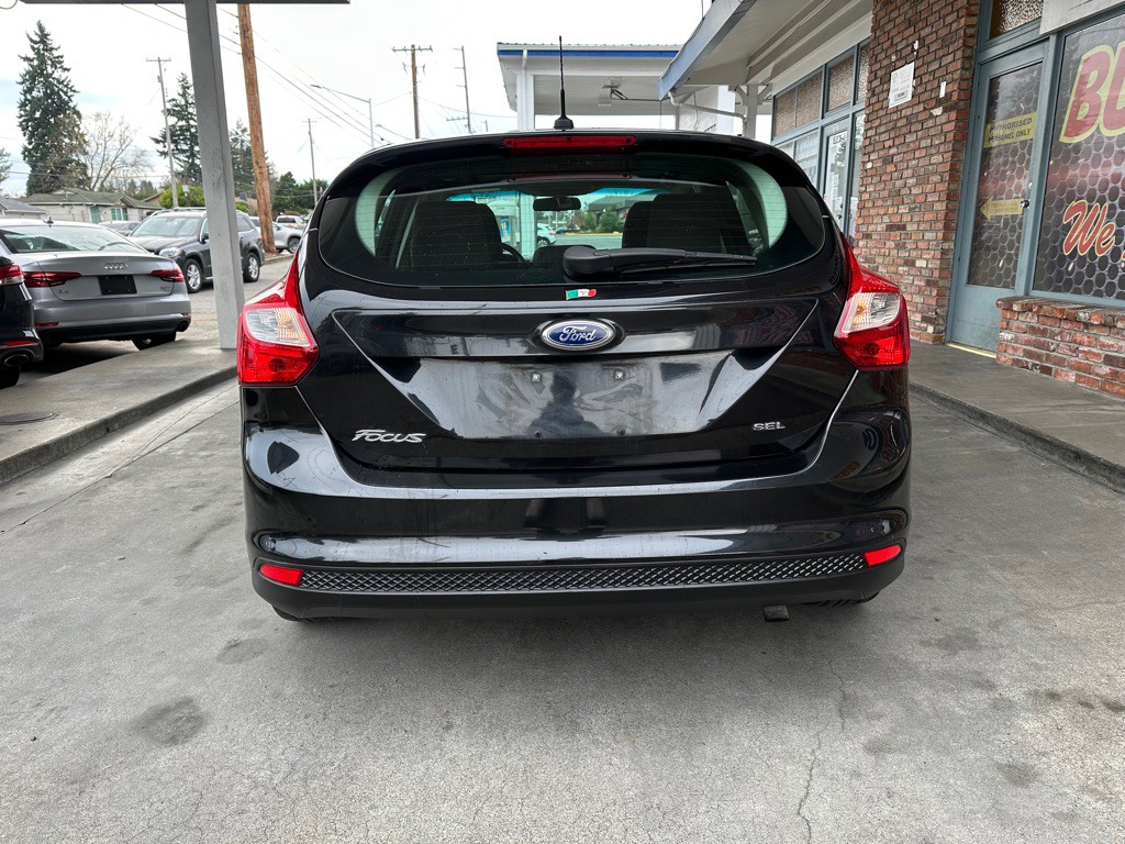 2012 Ford Focus Image 5