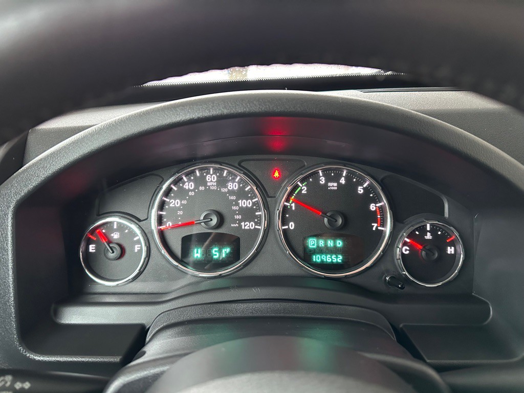 2012 Jeep Liberty Image 17