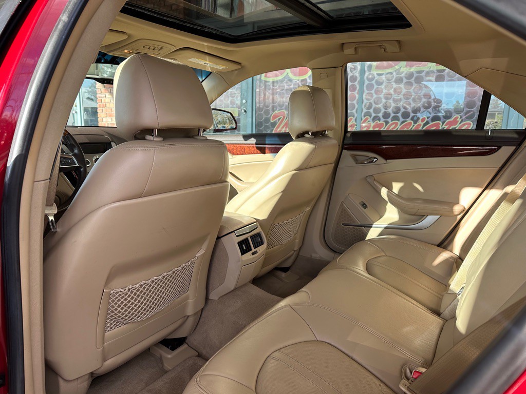 2009 Cadillac CTS Image 10