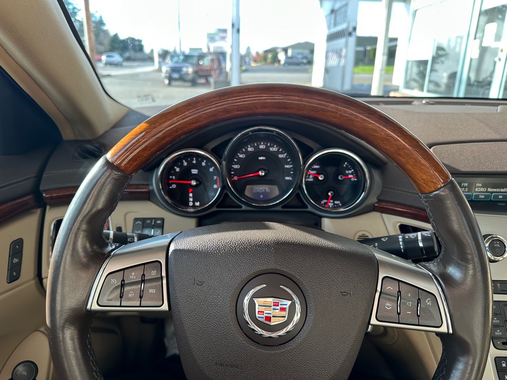 2009 Cadillac CTS Image 15