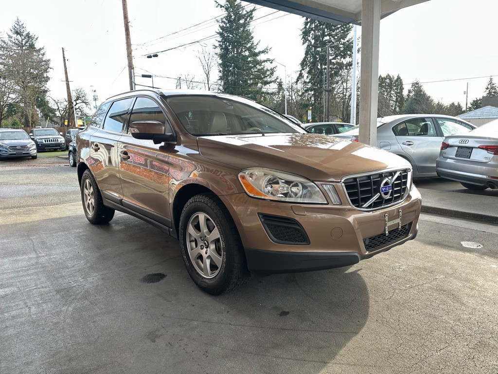 2011 Volvo XC60 Image 3