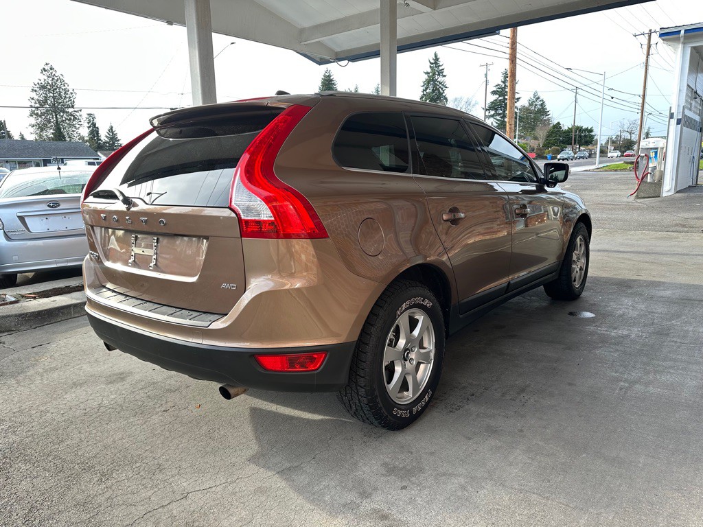 2011 Volvo XC60 Image 6