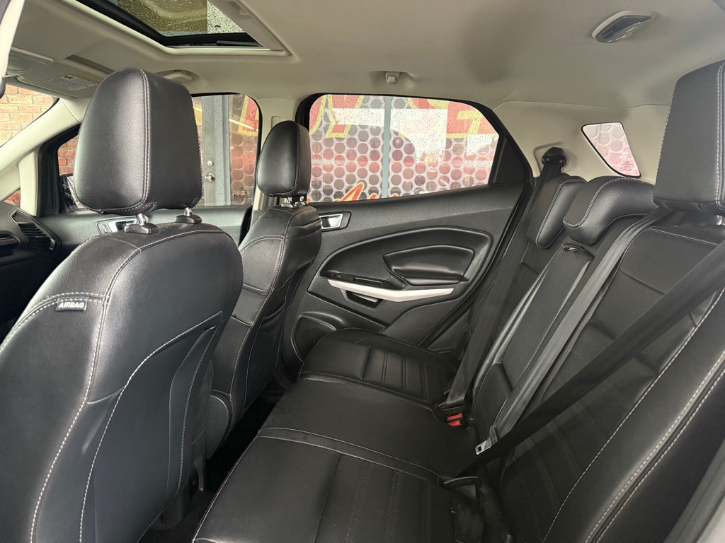 2021 Ford Econoline Image 10