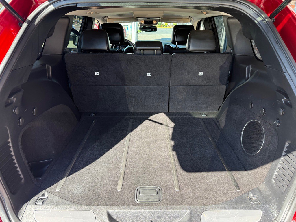 2011 Jeep Grand Cherokee Image 7