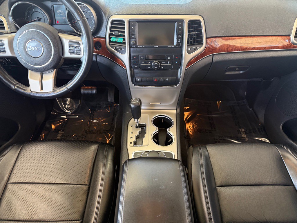 2011 Jeep Grand Cherokee Image 11