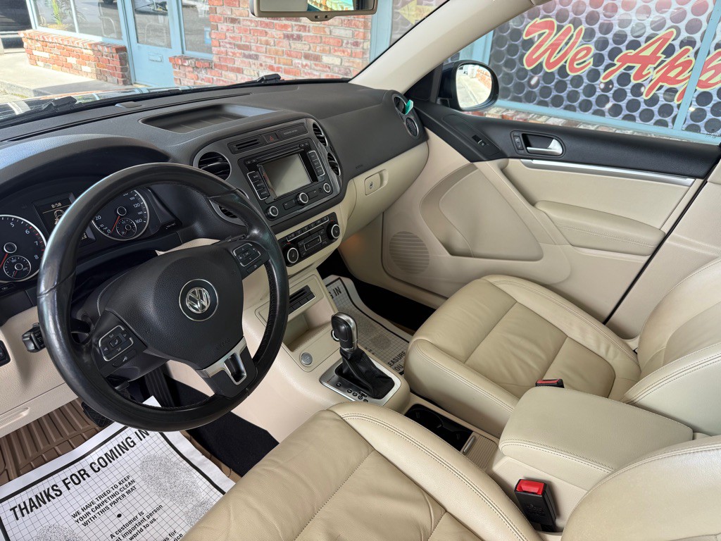 2012 Volkswagen Tiguan Image 9