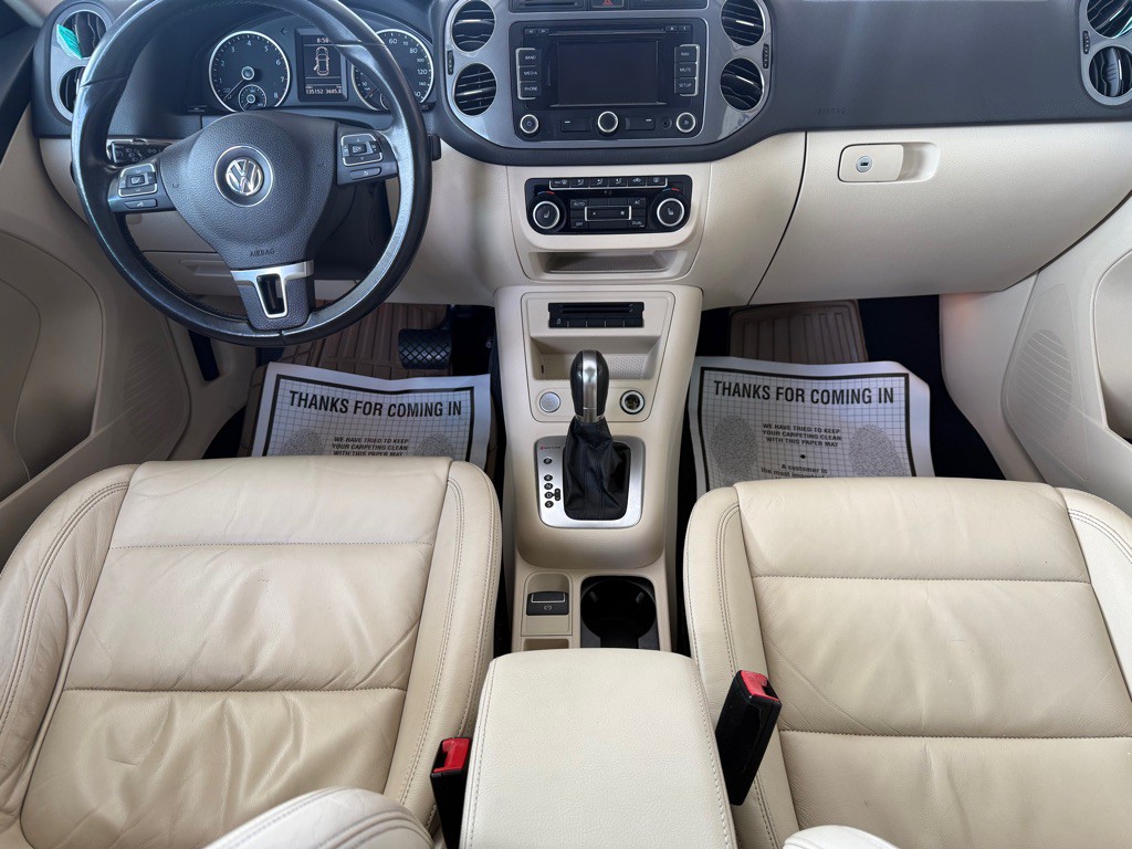 2012 Volkswagen Tiguan Image 12