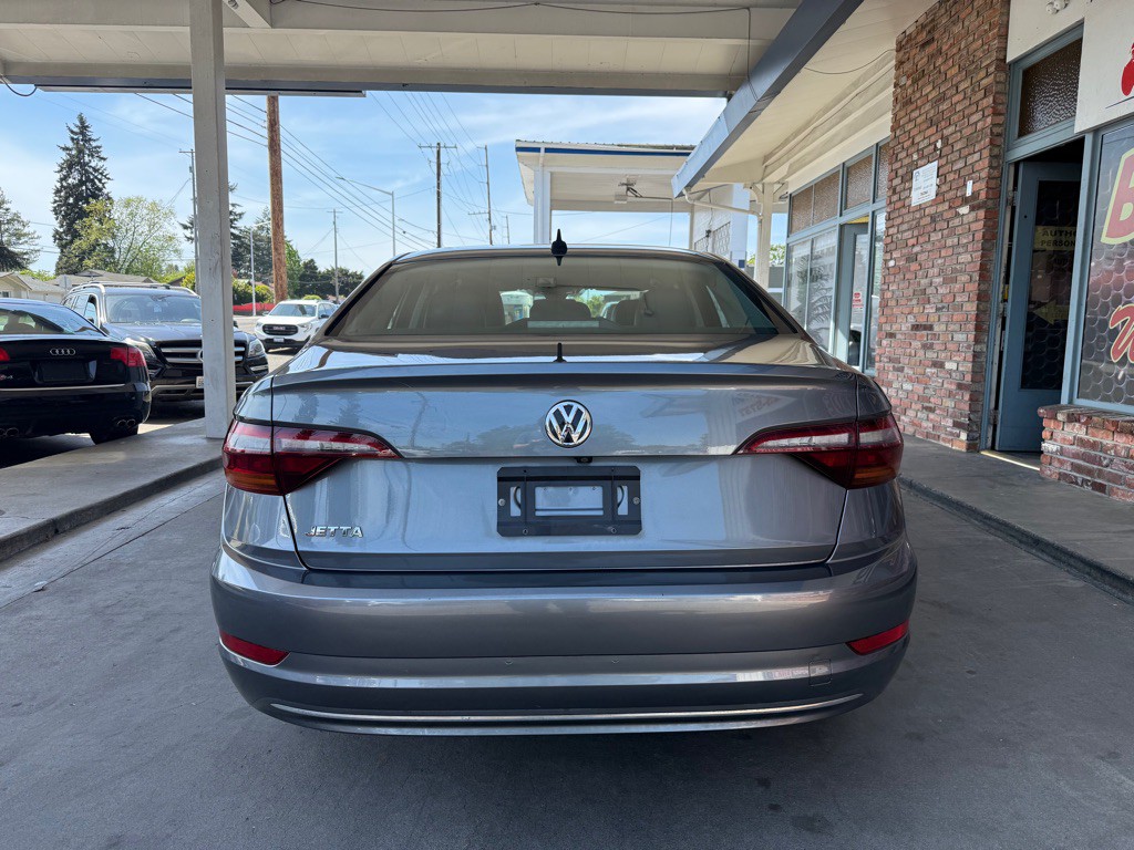 2019 Volkswagen Jetta Image 5
