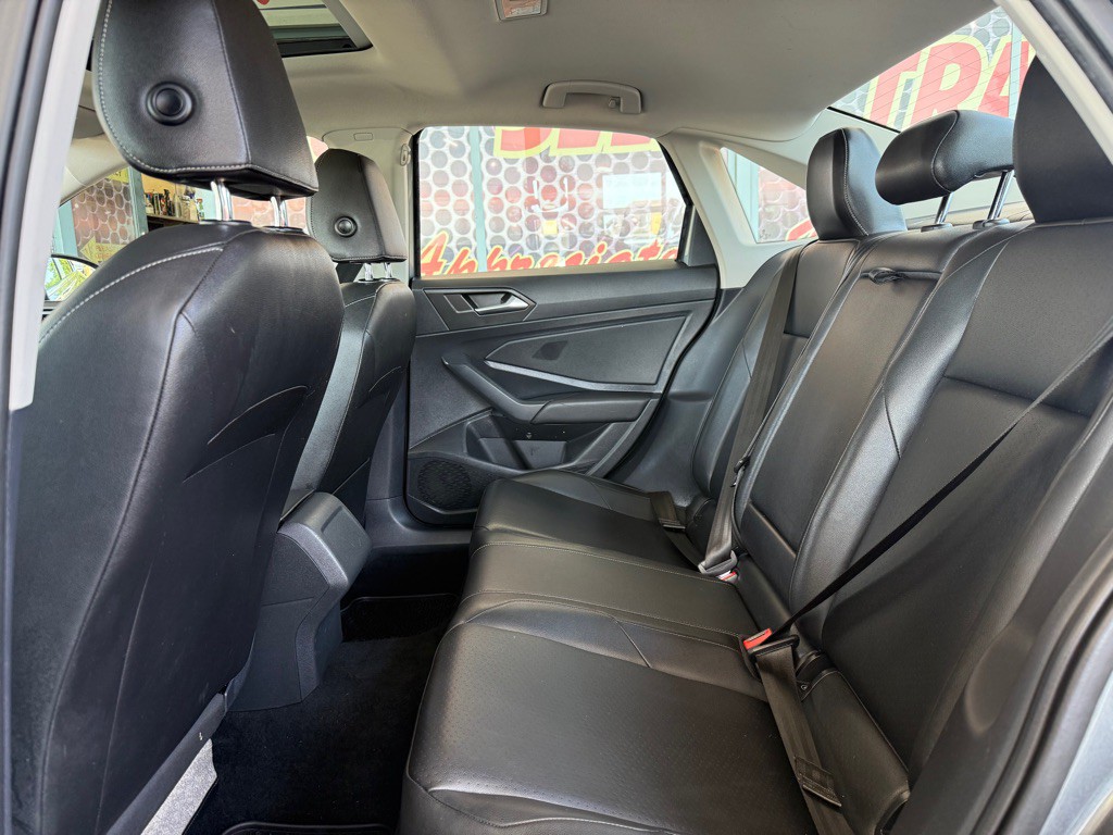 2019 Volkswagen Jetta Image 9