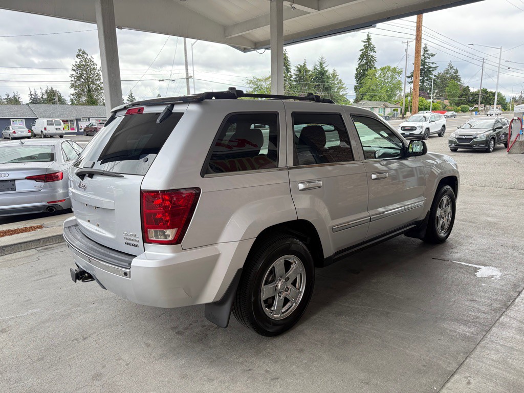 2005 Jeep Grand Cherokee Image 4