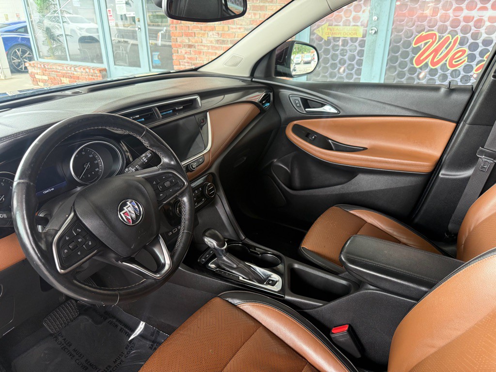 2021 Buick Enclave Image 9