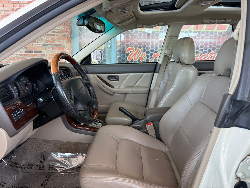 2002 Subaru Legacy Image 8