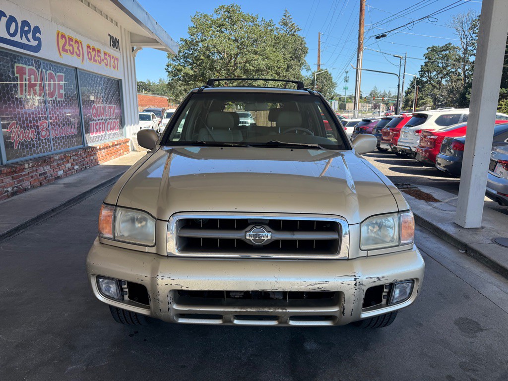2000 Nissan Pathfinder Image 2