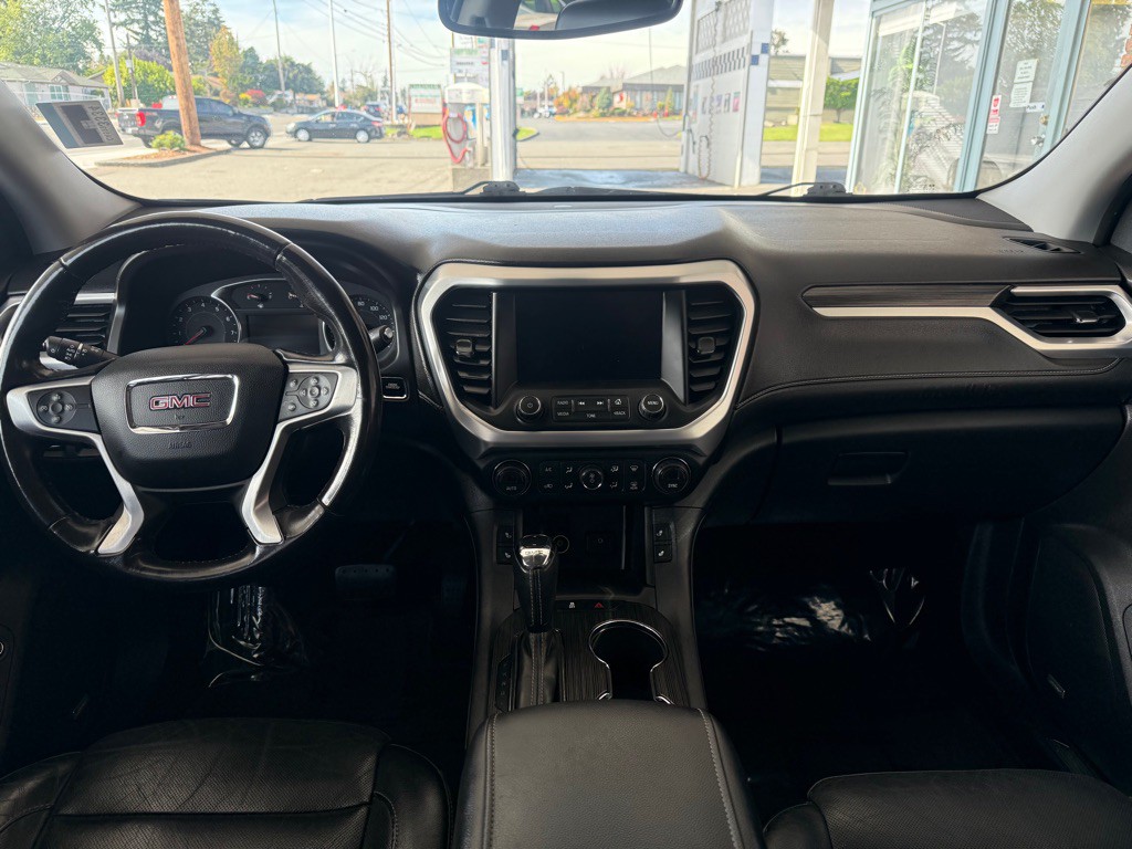 2018 GMC Acadia Image 14