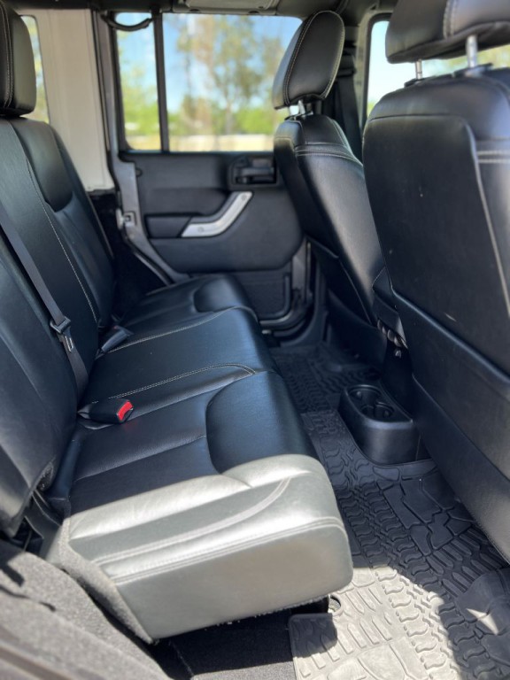 2016 Jeep Wrangler Unlimited Image 14