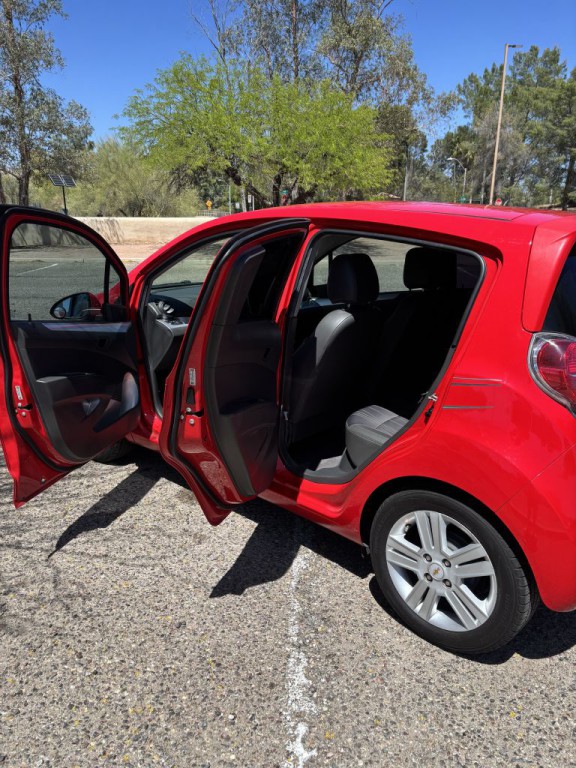 2013 Chevrolet Spark Image 16