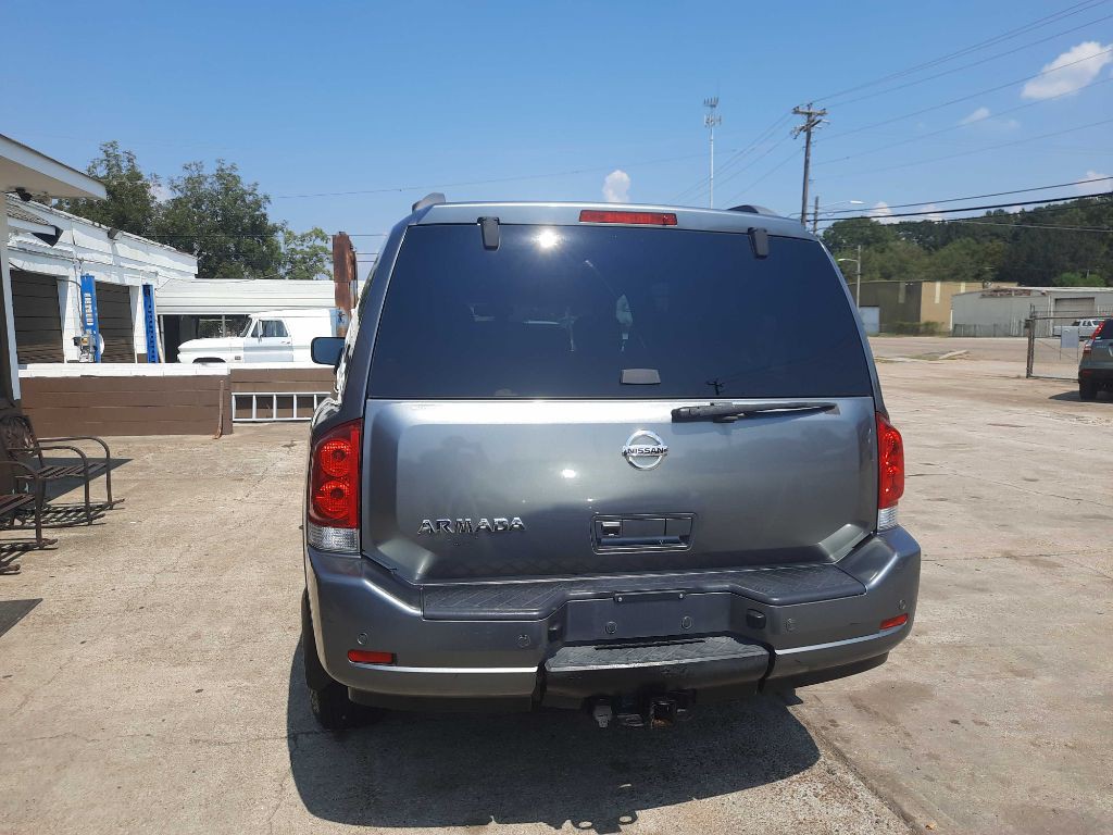 2015 Nissan Armada Image 5