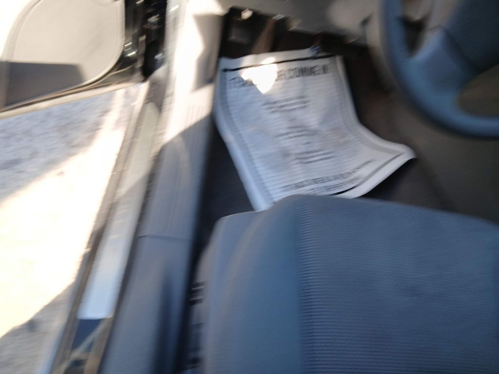 2011 Chevrolet Malibu Image 8