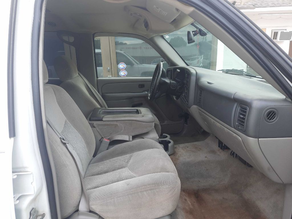 2006 Chevrolet Tahoe Image 11